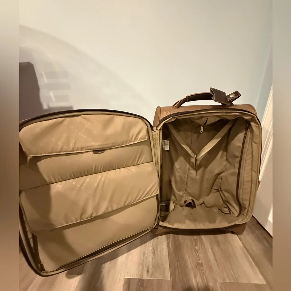 Samsonite Tan Rolling 23 Inch Luggage + Garment Bag